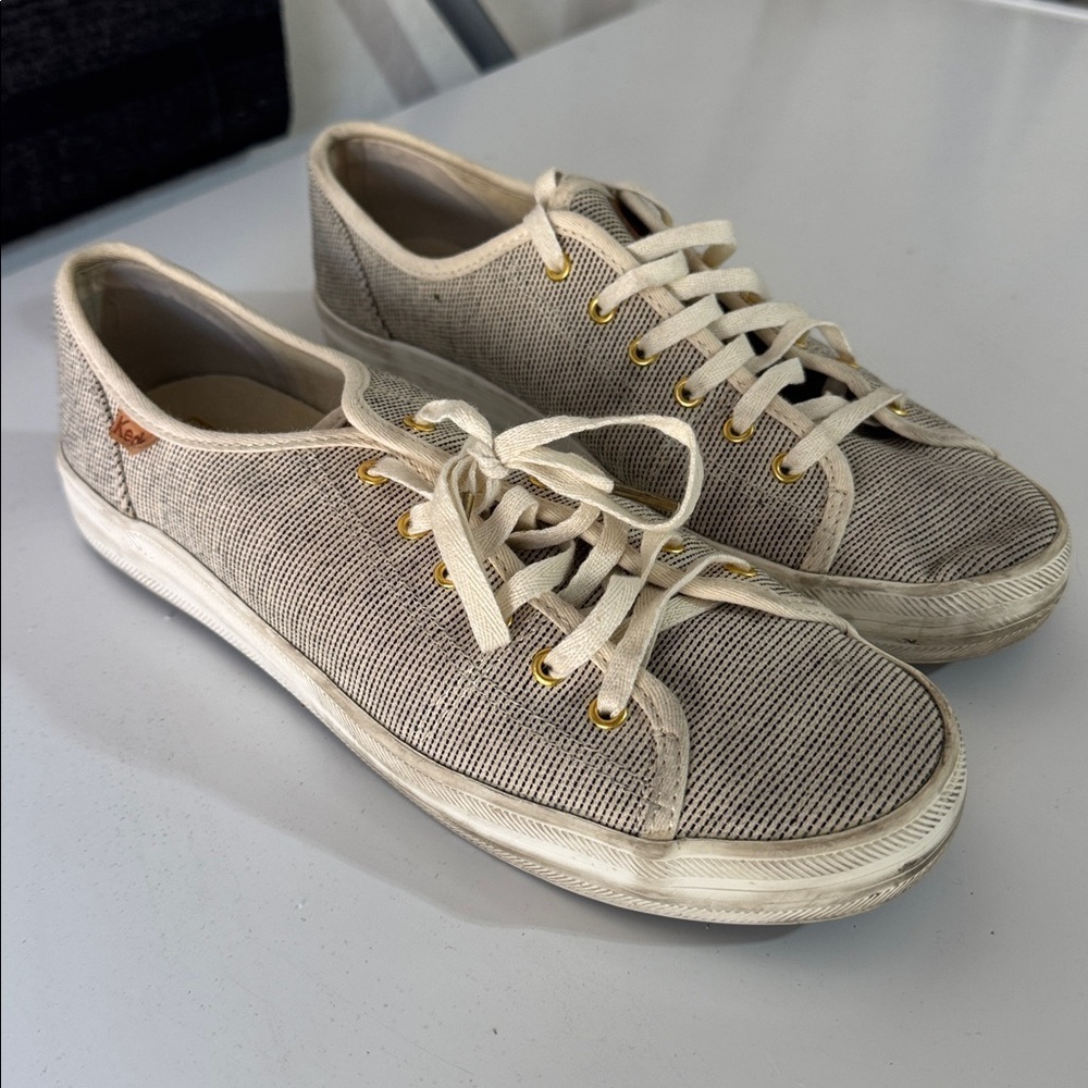 Women’s Keds dream foam 8